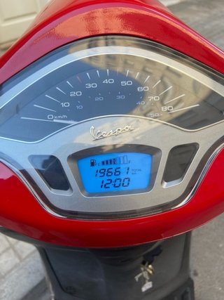 Vespa Primavera 50cc 4T 19.000 km