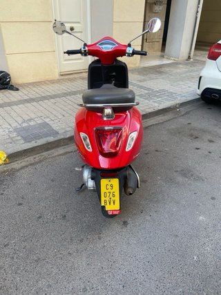 Vespa Primavera 50cc 4T 19.000 km