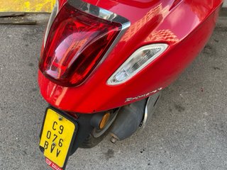 Vespa Primavera 50cc 4T 19.000 km