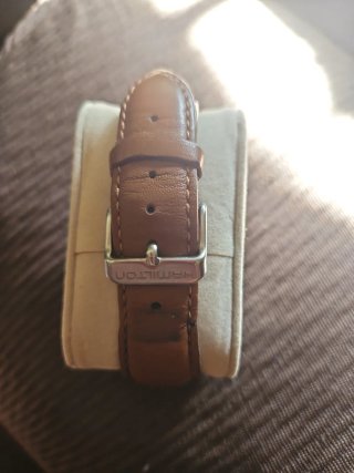 Reloj Hamilton Cuero Marrón Esfera Negra