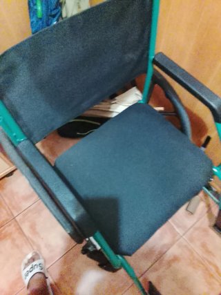 Silla de ruedas nueva
