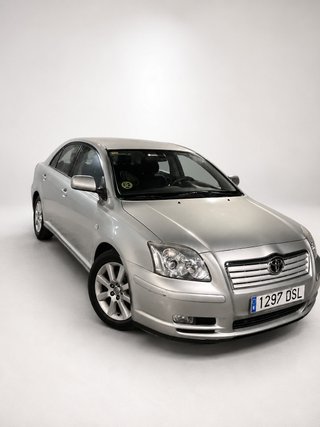 Toyota Avensis 1.8 VVT-i SOL