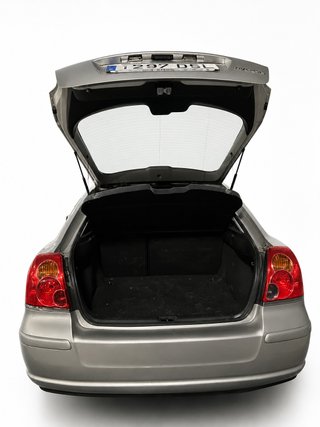 Toyota Avensis 1.8 VVT-i SOL