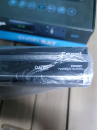 Engel RS8100Y Receptor TV Satélite