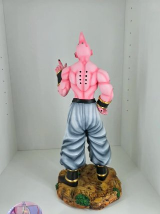Majin buu figure