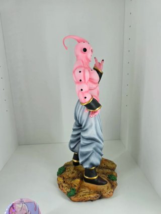 Majin buu figure