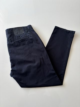 Pantalón chino negro hombre