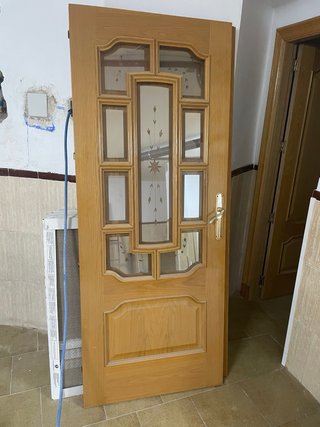 Lote 15 puertas de madera