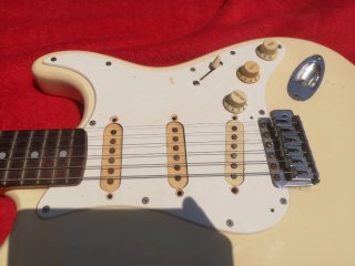 SQUIER STRATOCASTER SERIES MADE IN JAPAN - T038376