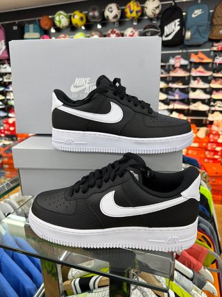Nike Air Force 1 '07 Negro Blanco