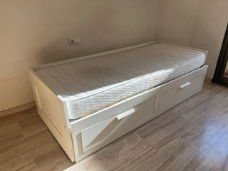 Cama Brimnes Ikea con colchón 80cm
