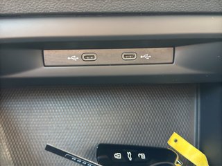VOLKSWAGEN Golf Life 1.5 TSI