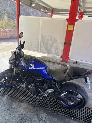 Yamaha MT-07 Azul