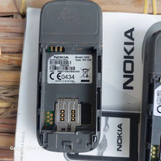 2 Nokia 1208 e 1209