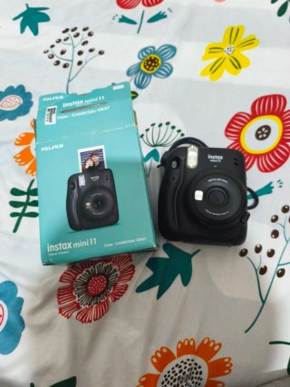 Cámara Instax Mini 11 Negra