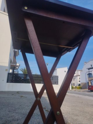Tavolino ausiliario pieghevole in legno massello