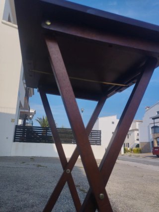 Tavolino ausiliario pieghevole in legno massello