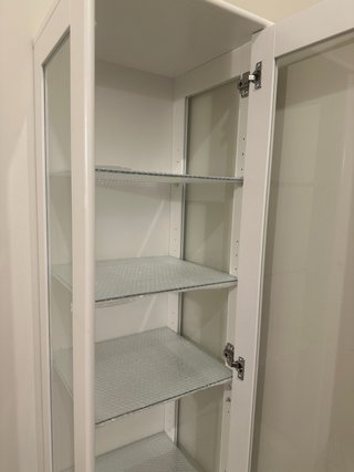 Vetrina Bianca in Cristallo e Metallo di Ikea