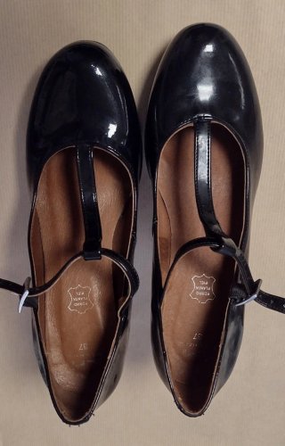 Zapatos negros de tacón nuevos marca di fontana