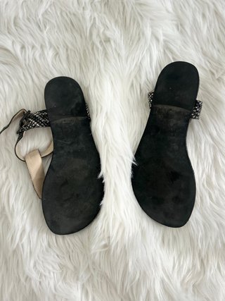 Sandalias Tiras Negro de Piel