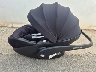Maxi-Cosi Pebble 360 Pro Silla Coche + Base Isofix