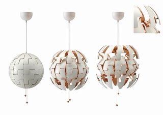 Lámpara colgante Ikea blanca y dorada