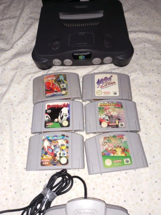Console Nintendo 64 + 6 Giochi