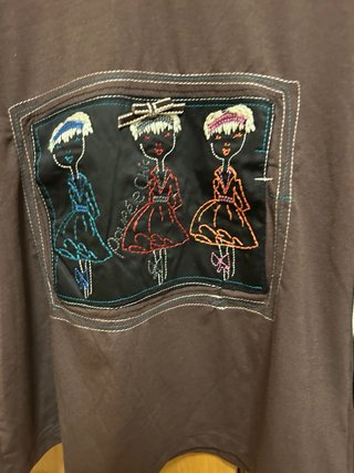 Camiseta M de Miguel NUEVA marrón con aplique