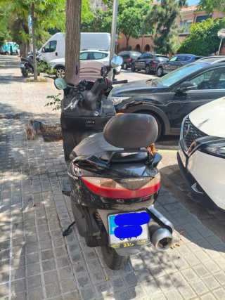Suzuki Burgman 125 Negra Automática