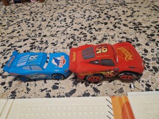 Coches Cars Dinoco y Rayo McQueen