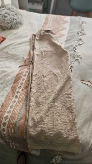 Pantalón ligero estampado flores