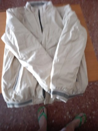Cazadora bomber beige forrada talla XL
