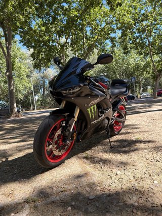 Yamaha R6 2005 - 21.000 km