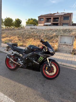 Yamaha R6 2005 - 21.000 km
