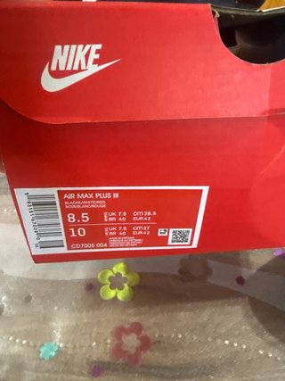 Zapatillas nike negro blanco y rojo