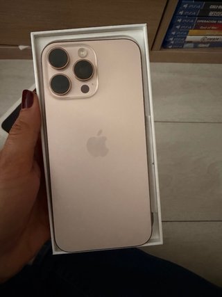 iPhone 16 Pro Max 256 GB Dorado