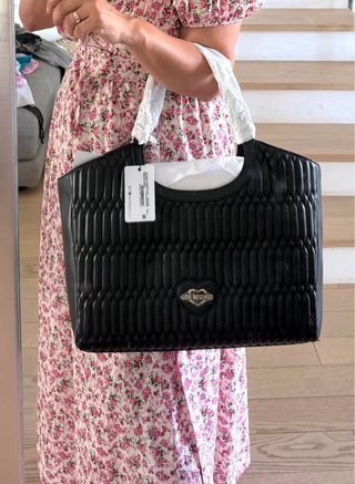 Borsa Love Moschino nera trapuntata cuore