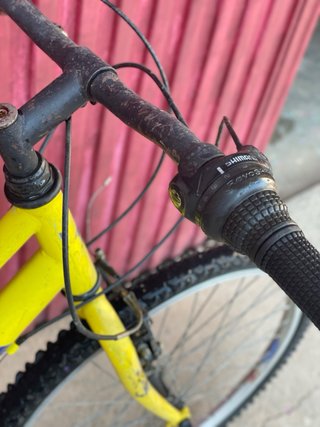 Bicicleta Conor 24 Azul y Amarilla