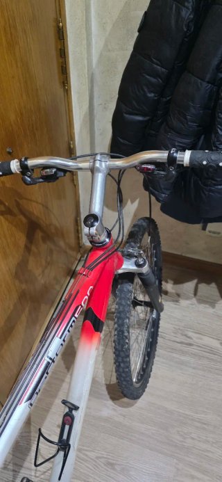 Bicicleta de montaña Perform 500