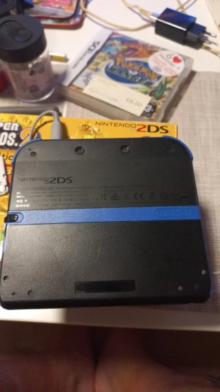 Nintendo 2DS Blu + Super Mario Bros. 2