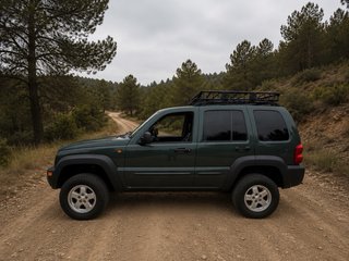 Jeep Cherokee 2004