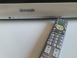Televisión Panasonic LCD 32 pulgadas. TX-L32D28EW