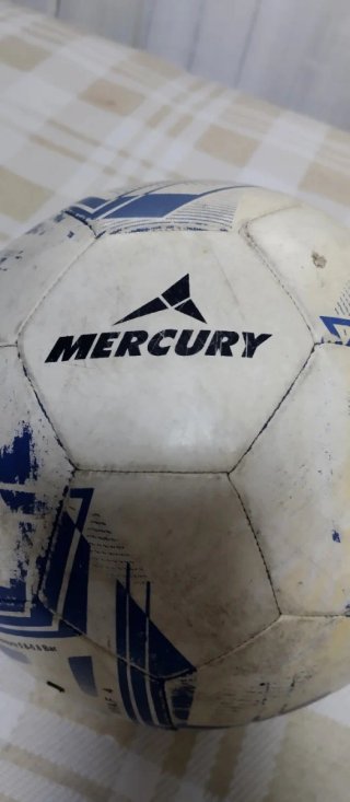3 Palloni da Calcio Mercury