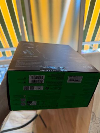 NUEVO SIN ABRIR Razer Blackshark V2 Pro Auriculare