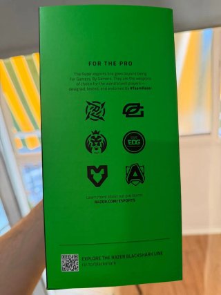 NUEVO SIN ABRIR Razer Blackshark V2 Pro Auriculare