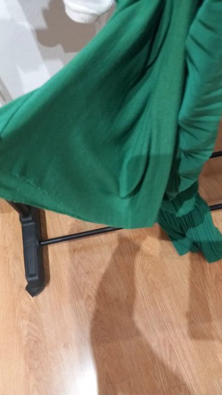 Pantalón de fiesta verde plisado