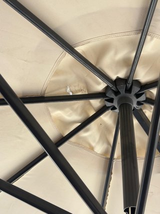 Sombrilla grande exterior beige