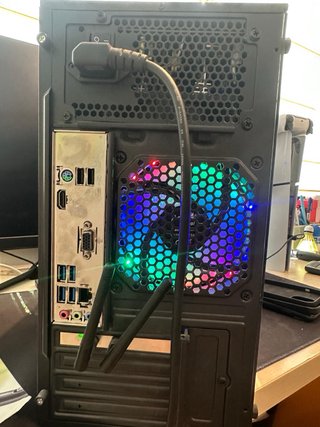Scatola PC Gaming AeroCool RGB