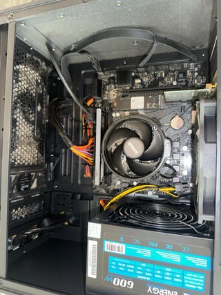 Scatola PC Gaming AeroCool RGB