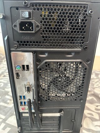 Scatola PC Gaming AeroCool RGB